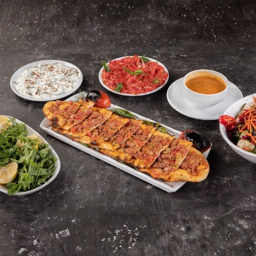 Kuşbaşılı Pide